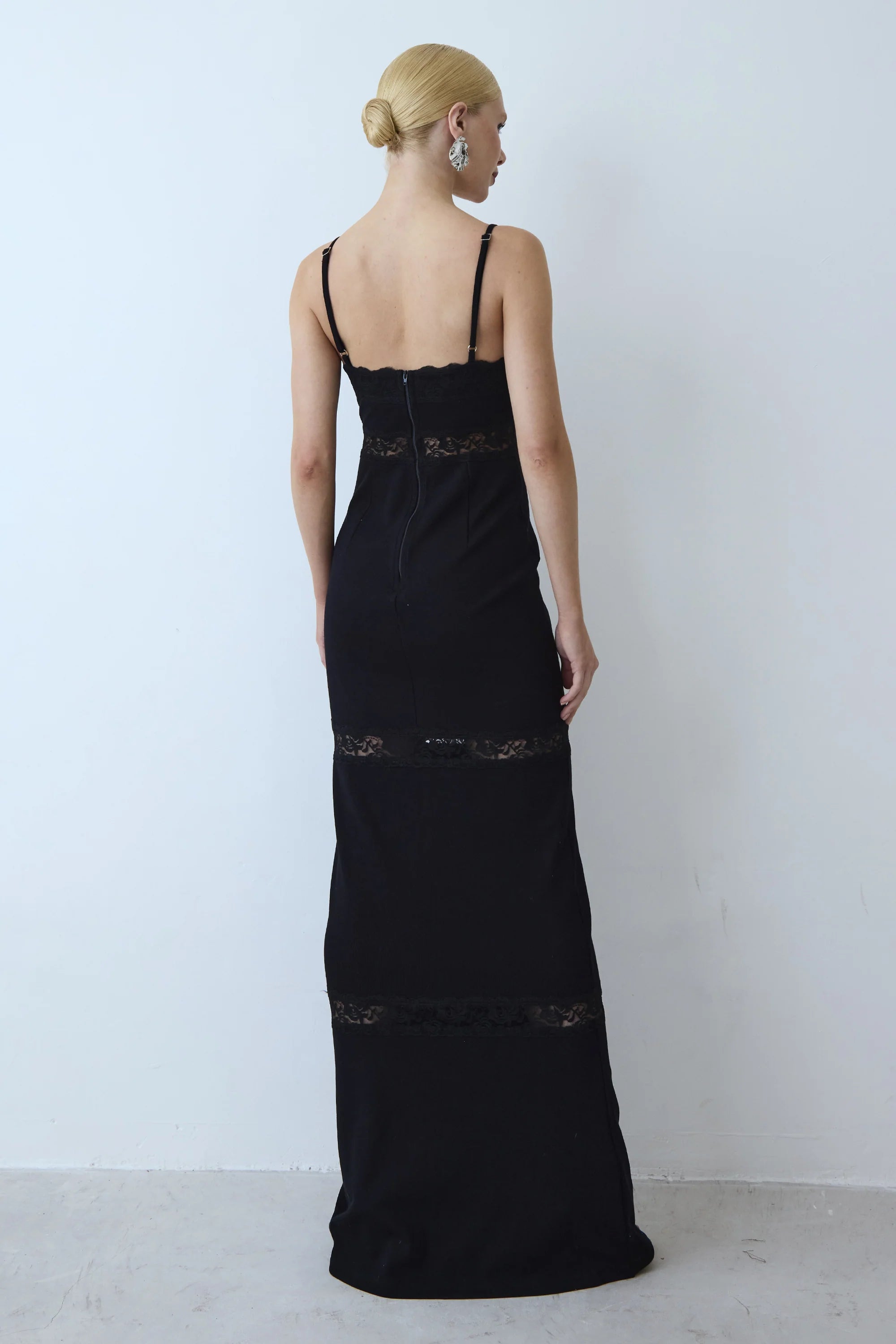 Vestido Encaje Negro Zen - 11610