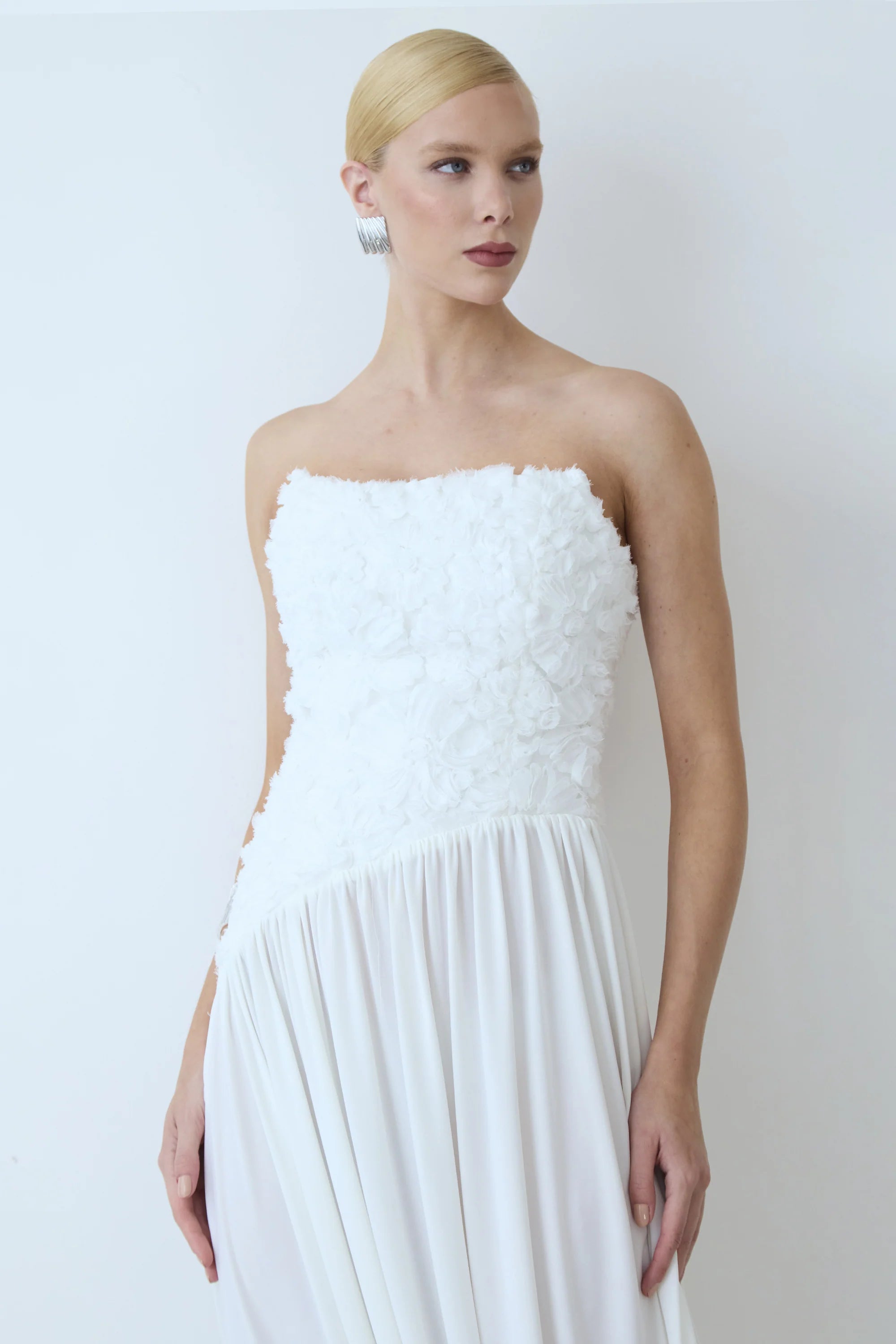 Vestido Tul Bordado Off Zen - 11623